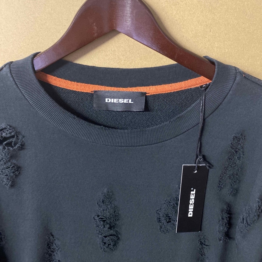 DIESEL - 【新品】DIESEL ビッグシルエット ダメージ加工 DIESEL - 【新品】DIESEL ビッグシルエット ダメージ加工