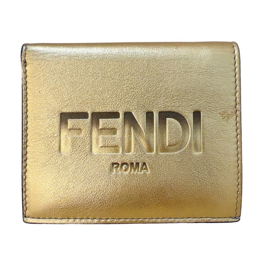 FENDI(フェンディ)の　フェンディ FENDI ローマフェンディ ミディアムウォレット 8M0468 ゴールド　ゴールド金具 レザー レディース 二つ折り財布 レディースのファッション小物(財布)の商品写真