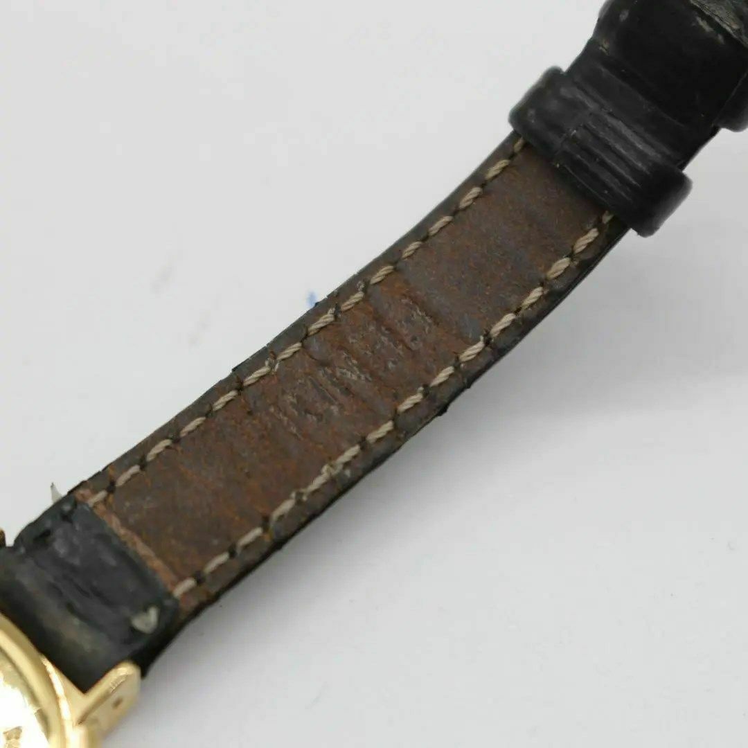 FENDI(フェンディ)のフェンディ FENDI シェル文字盤 革ベルト レディース 腕時計 C244 レディースのファッション小物(腕時計)の商品写真