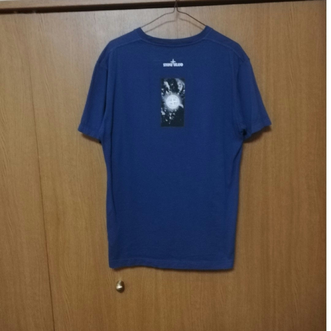 STONE ISLAND(ストーンアイランド)のstoneisland 　ストーンアイランド　Tシャツ　紺色　ネイビー メンズのトップス(Tシャツ/カットソー(半袖/袖なし))の商品写真
