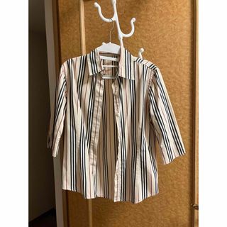 バーバリー(BURBERRY)のバーバリー　シャツ　ブラウス　カーディガン　カットソー(シャツ/ブラウス(長袖/七分))