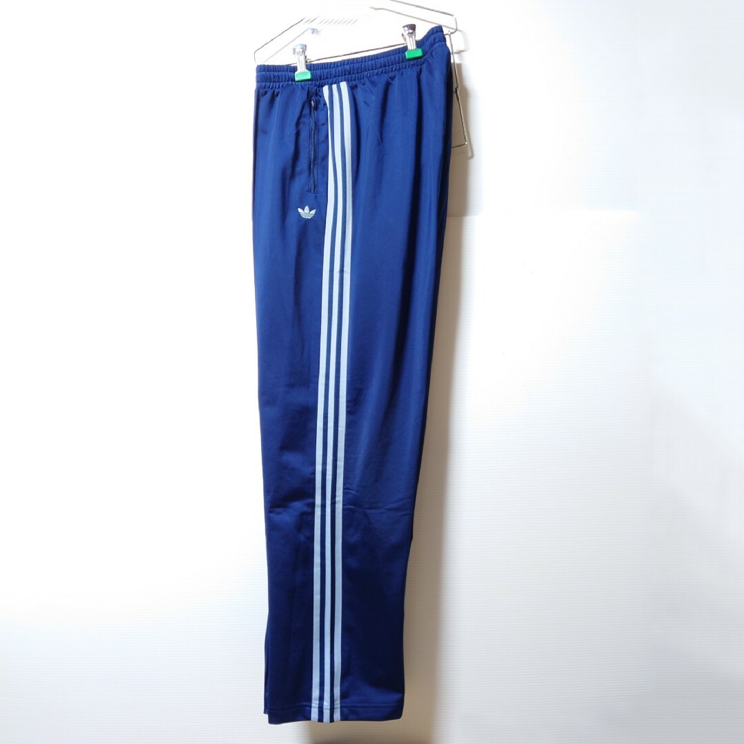 adidas(アディダス)のadidas★ベッケンバウアートラックパンツ★ジャージ★XL★男女兼用★IENA レディースのパンツ(カジュアルパンツ)の商品写真