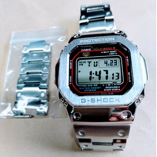 ジーショック(G-SHOCK)のG-SHOCK GW-M5610U-1シルバーメタルカスタム　未使用・新品(腕時計(デジタル))