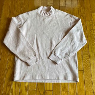 ユニクロ(UNIQLO)のユニクロ　ロングスリーブTシャツ　くすみピンク(Tシャツ(長袖/七分))