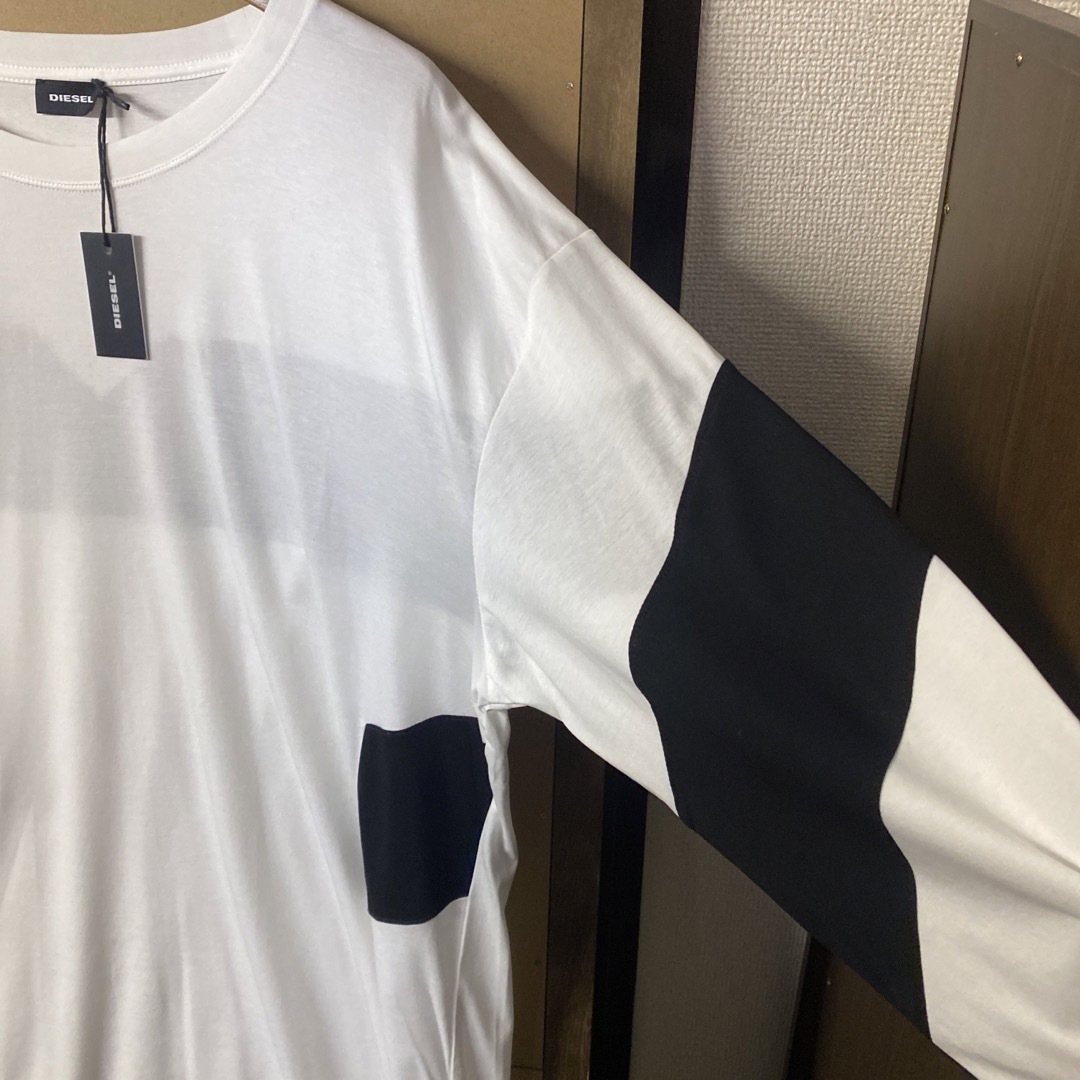 新品】DIESEL ビッグシルエット デザインカットソー XLサイズ 新品】DIESEL ビッグシルエット デザインカットソー XLサイズ
