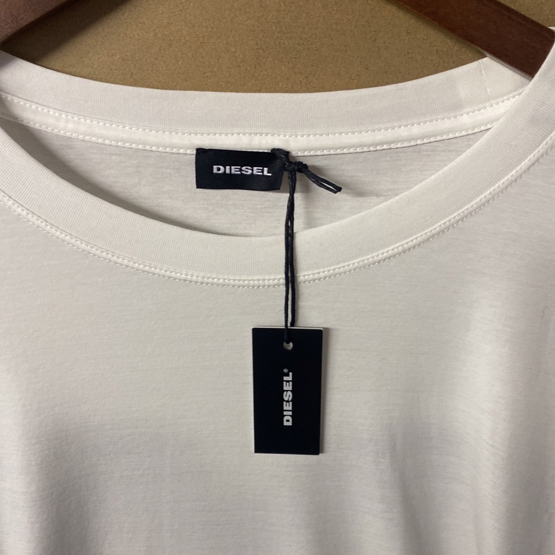 新品】DIESEL ビッグシルエット デザインカットソー XLサイズ 新品】DIESEL ビッグシルエット デザインカットソー XLサイズ