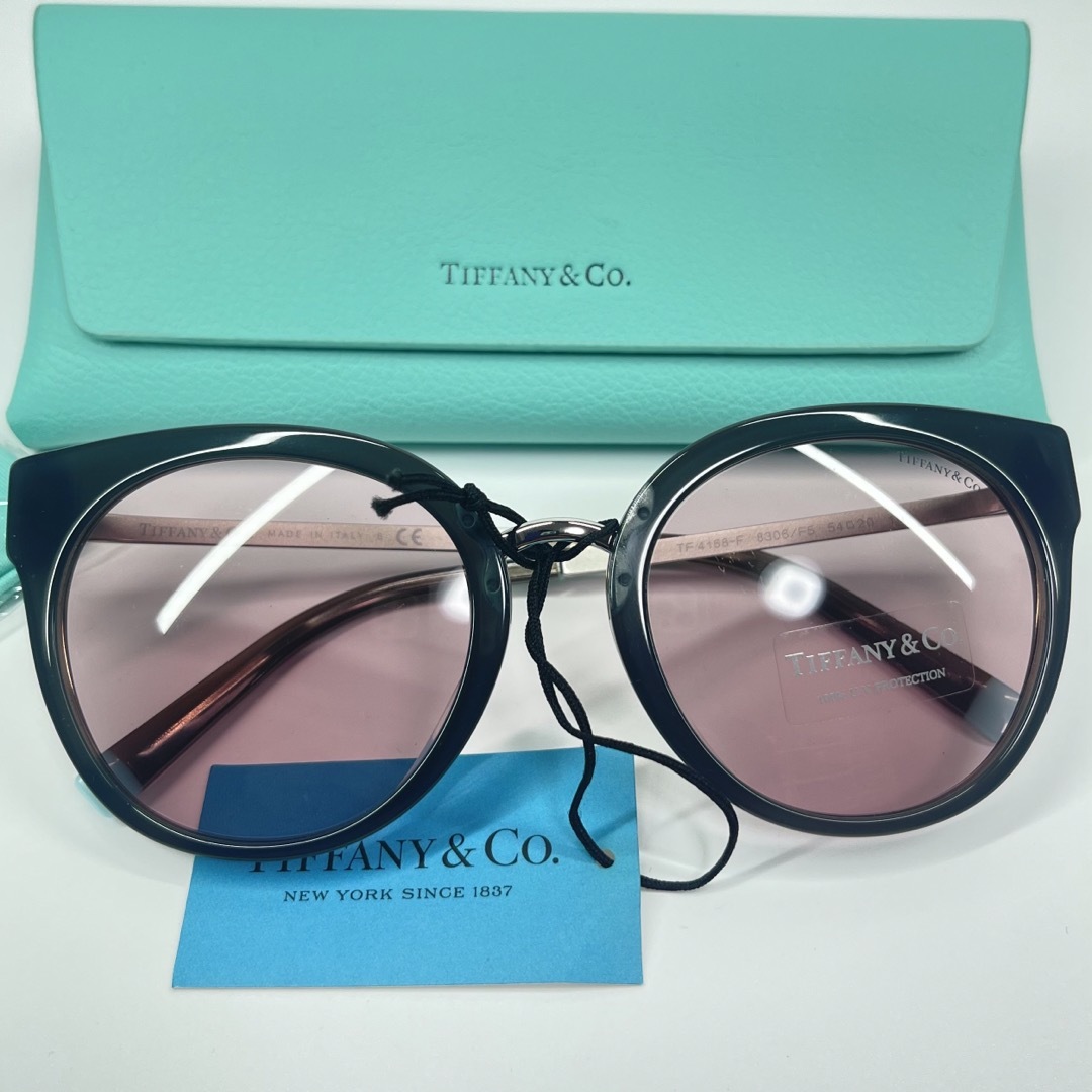 Tiffany & Co.(ティファニー)の【新品】Tiffany(ティファニー)サングラス レディースのファッション小物(サングラス/メガネ)の商品写真