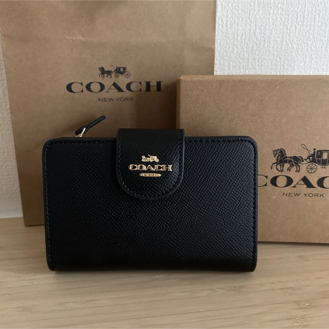 COACH(コーチ)のCOACH折り財布 レディースのファッション小物(財布)の商品写真