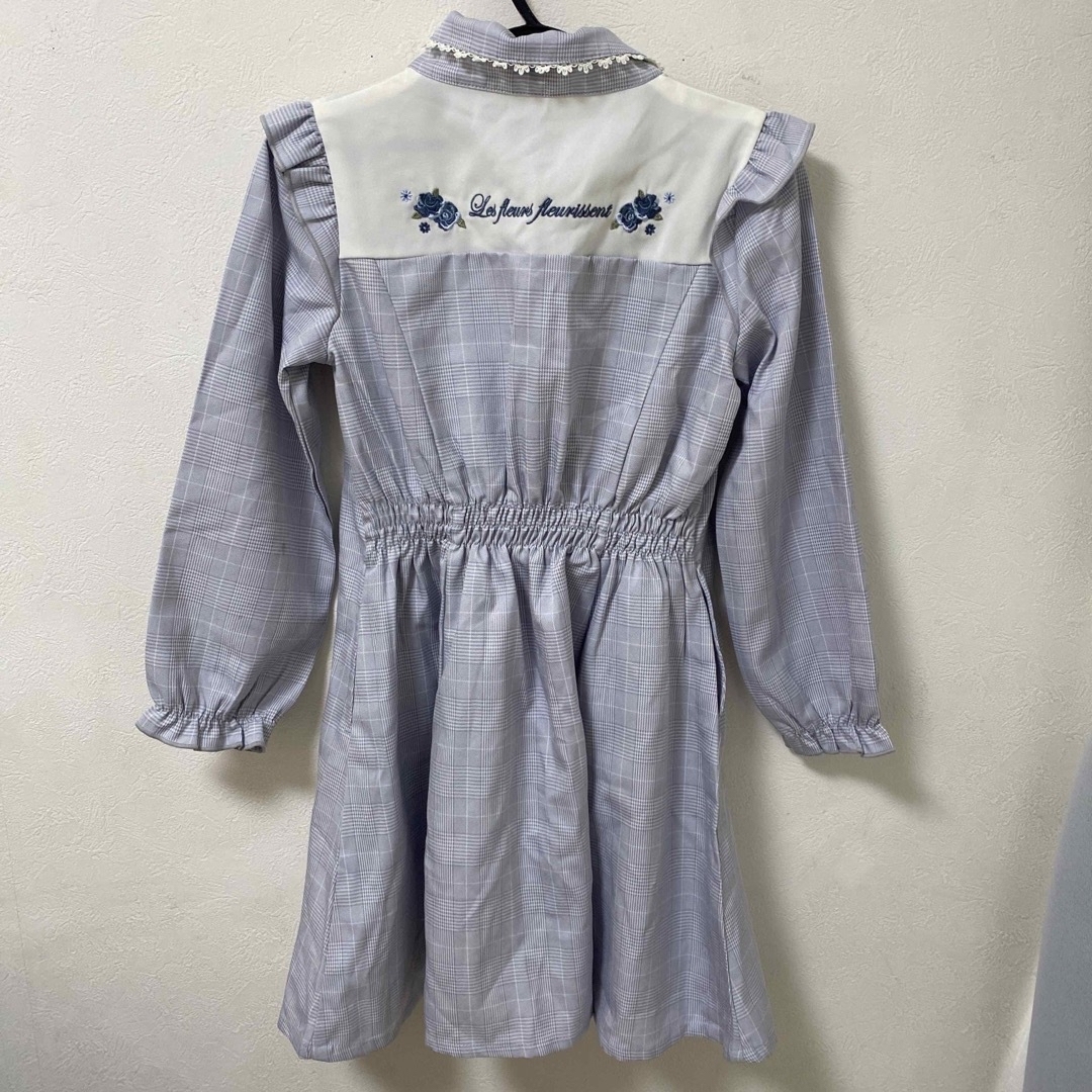 axes femme kids(アクシーズファムキッズ)のアクシーズファムキッズ　ワンピース　130  キッズ/ベビー/マタニティのキッズ服女の子用(90cm~)(ワンピース)の商品写真