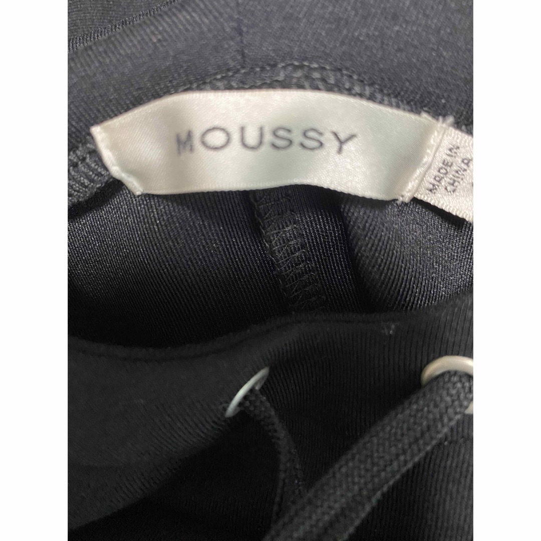 moussy(マウジー)のmoussy クロップドパーカー レディースのトップス(パーカー)の商品写真