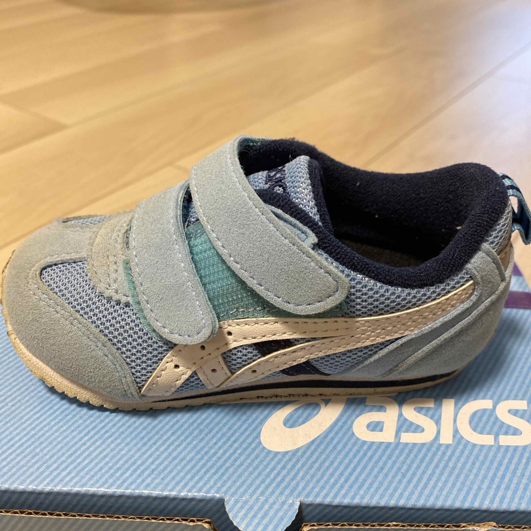 asics(アシックス)のasics ベビー スニーカー アイダホ BABY 3 TUB165 キッズ/ベビー/マタニティのキッズ靴/シューズ(15cm~)(スニーカー)の商品写真