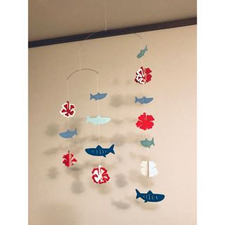 海のモビール❤︎お魚とハイビスカス❤︎ハンドメイド インテリア 南国 海 マリン(モビール)