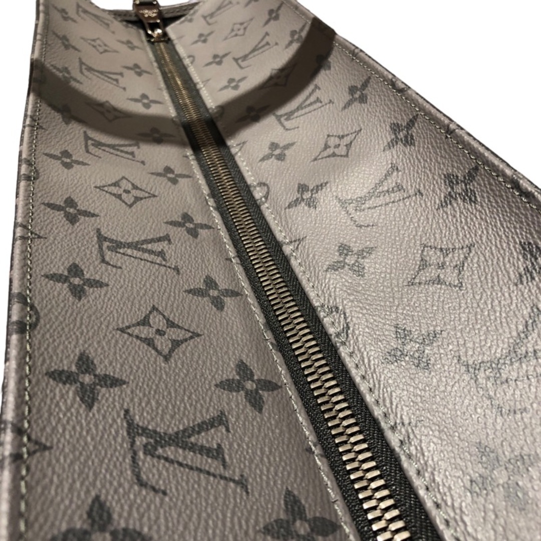 LOUIS VUITTON(ルイヴィトン)の　ルイ・ヴィトン LOUIS VUITTON カバ・ジップGM M45379 モノグラム・エクリプスキャンバス メンズ トートバッグ メンズのバッグ(トートバッグ)の商品写真