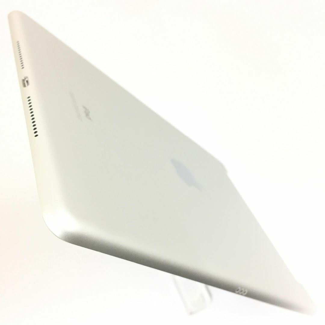 iPad(アイパッド)の【B】iPad （第7世代）/128GB/353211102852569 スマホ/家電/カメラのPC/タブレット(タブレット)の商品写真