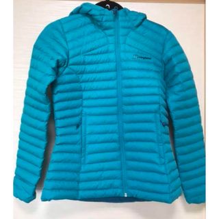 バーグハウス(berghaus)のBerghaus ブルー Nula マイクロ 断熱ジャケット M(ダウンジャケット)