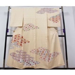 豪華訪問着　駒刺繍　雲重ね菊吉祥文　金彩 袷 正絹 着物(着物)