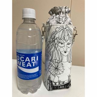 アレキサンダーヘンリー　ペットボトルカバー　ハンドメイド(その他)