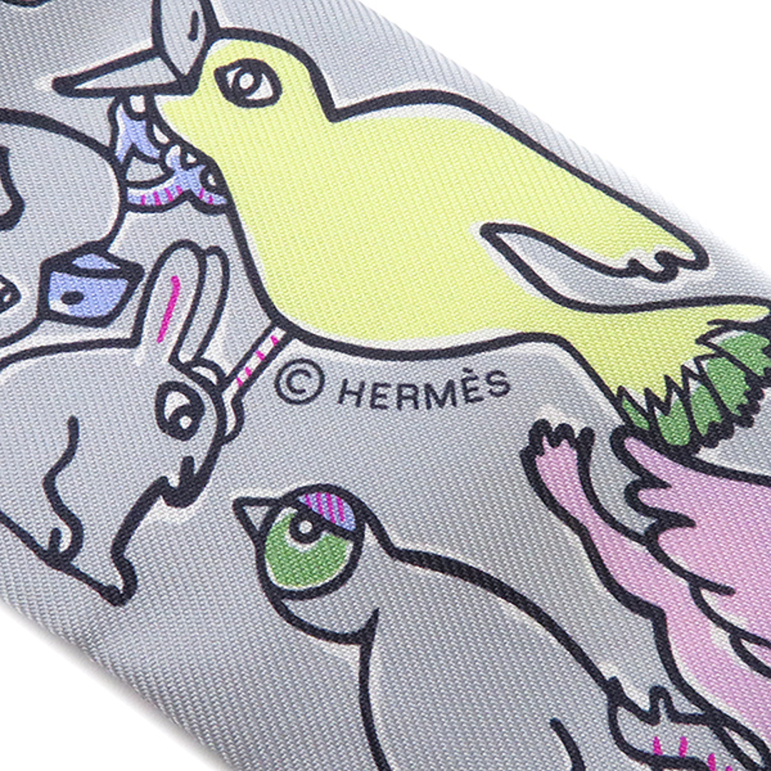 Hermes(エルメス)のエルメス HERMES スカーフ ツイリー シルク グリペール×ローズ×ジョーヌ 【MILLE ET UN LAPINS/千と一のウサギ】  【箱】【中古】 レディースのファッション小物(バンダナ/スカーフ)の商品写真