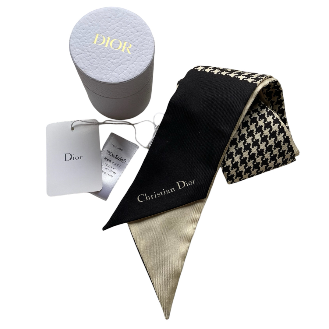 Christian Dior(クリスチャンディオール)の【美品】ディオール ミッツァ スカーフ レディースのファッション小物(バンダナ/スカーフ)の商品写真