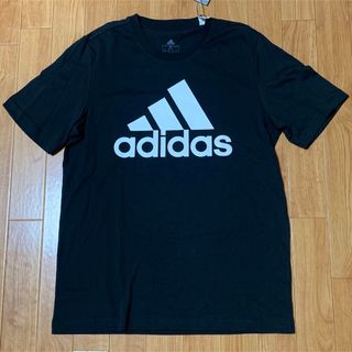 アディダス(adidas)のadidas アディダス　ビッグロゴ Tシャツ　M  メンズ(Tシャツ/カットソー(半袖/袖なし))