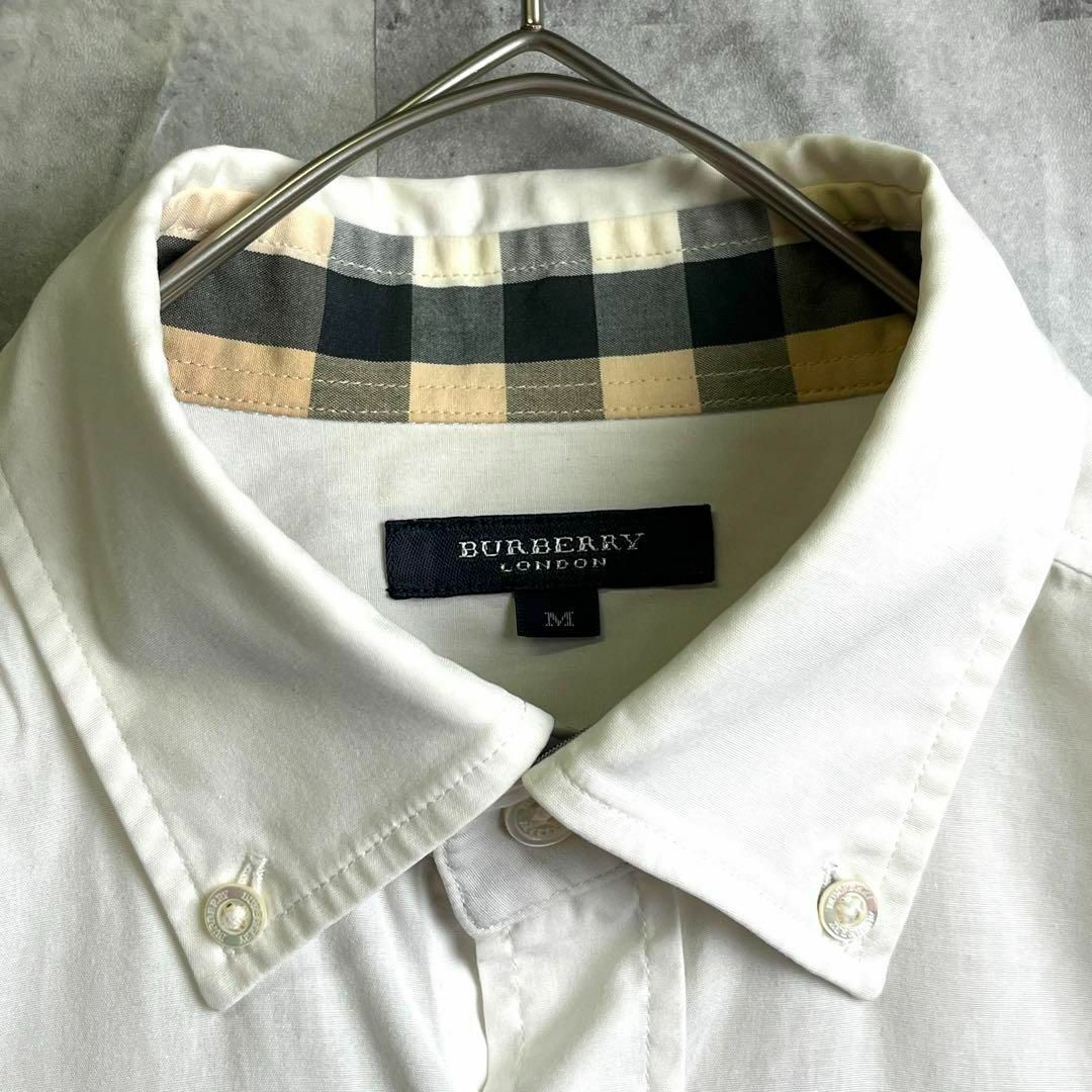 BURBERRY(バーバリー)の美品 バーバリーロンドン ボタンダウンシャツ ノバチェック ホワイト M メンズのトップス(シャツ)の商品写真