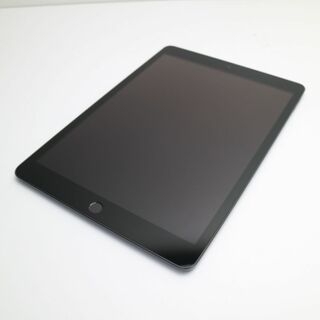アップル(Apple)の超美品 iPad7 第7世代 wi-fiモデル 32GB グレイ M777(タブレット)