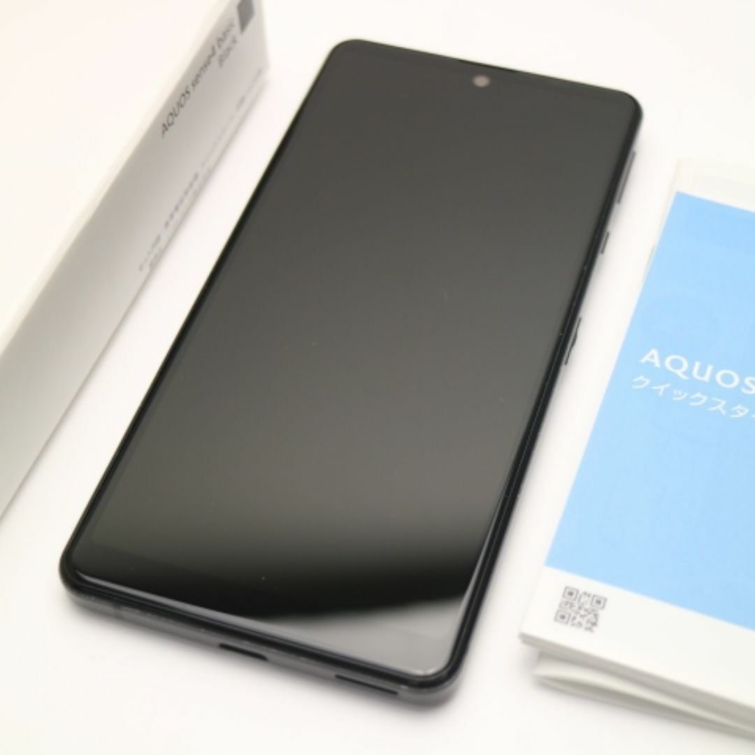 SHARP(シャープ)の超美品 Y!mobile AQUOS sense4 basic A003SH ブラック M777 スマホ/家電/カメラのスマートフォン/携帯電話(スマートフォン本体)の商品写真