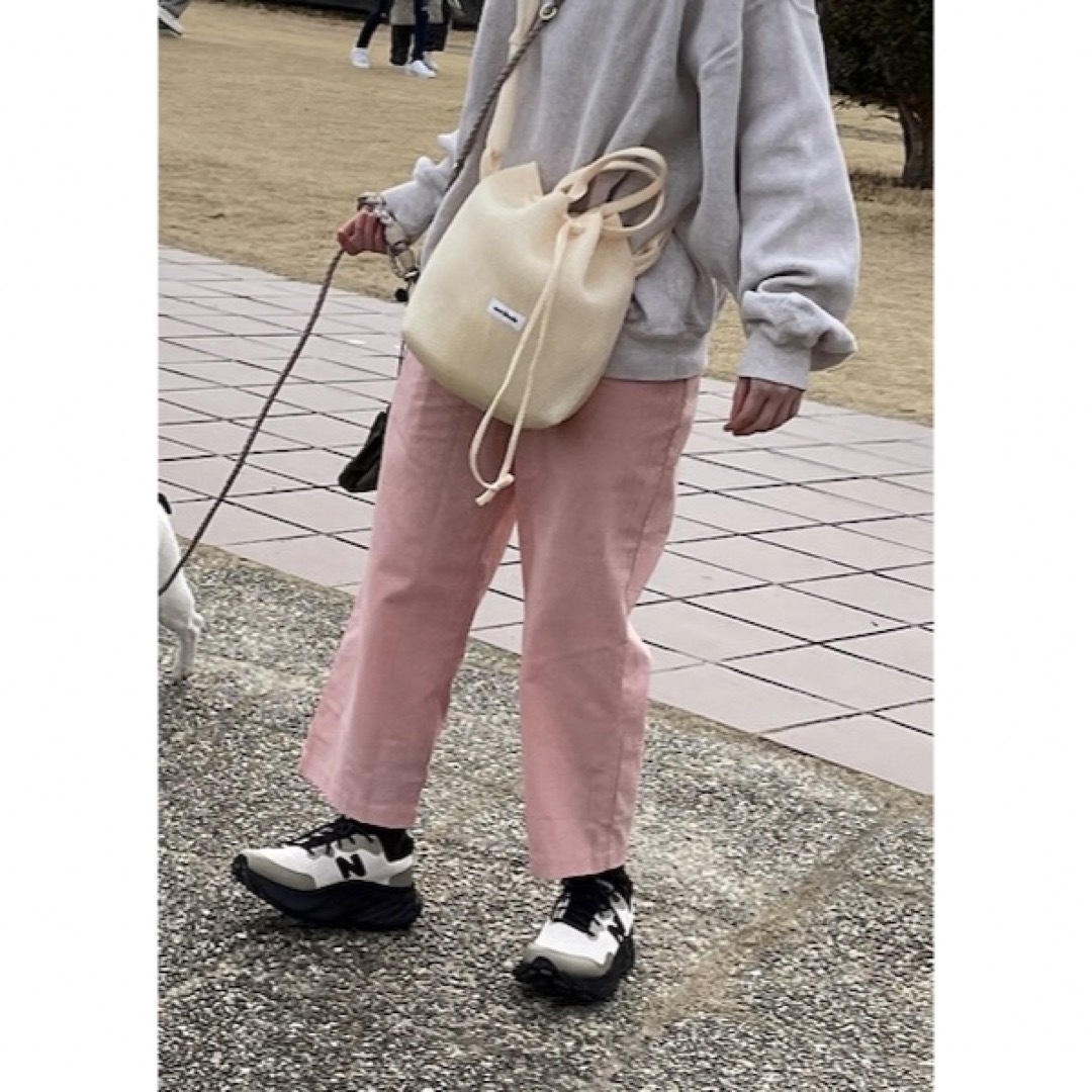 半端丈 ピンク パンツ タイブランド katji レディースのパンツ(カジュアルパンツ)の商品写真