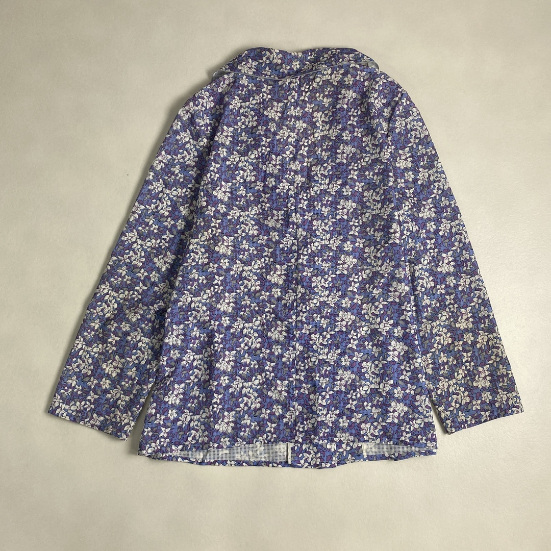 レジャンス　ブラウス　フリル　花柄　高級　青　紫　白 レディースのトップス(シャツ/ブラウス(長袖/七分))の商品写真