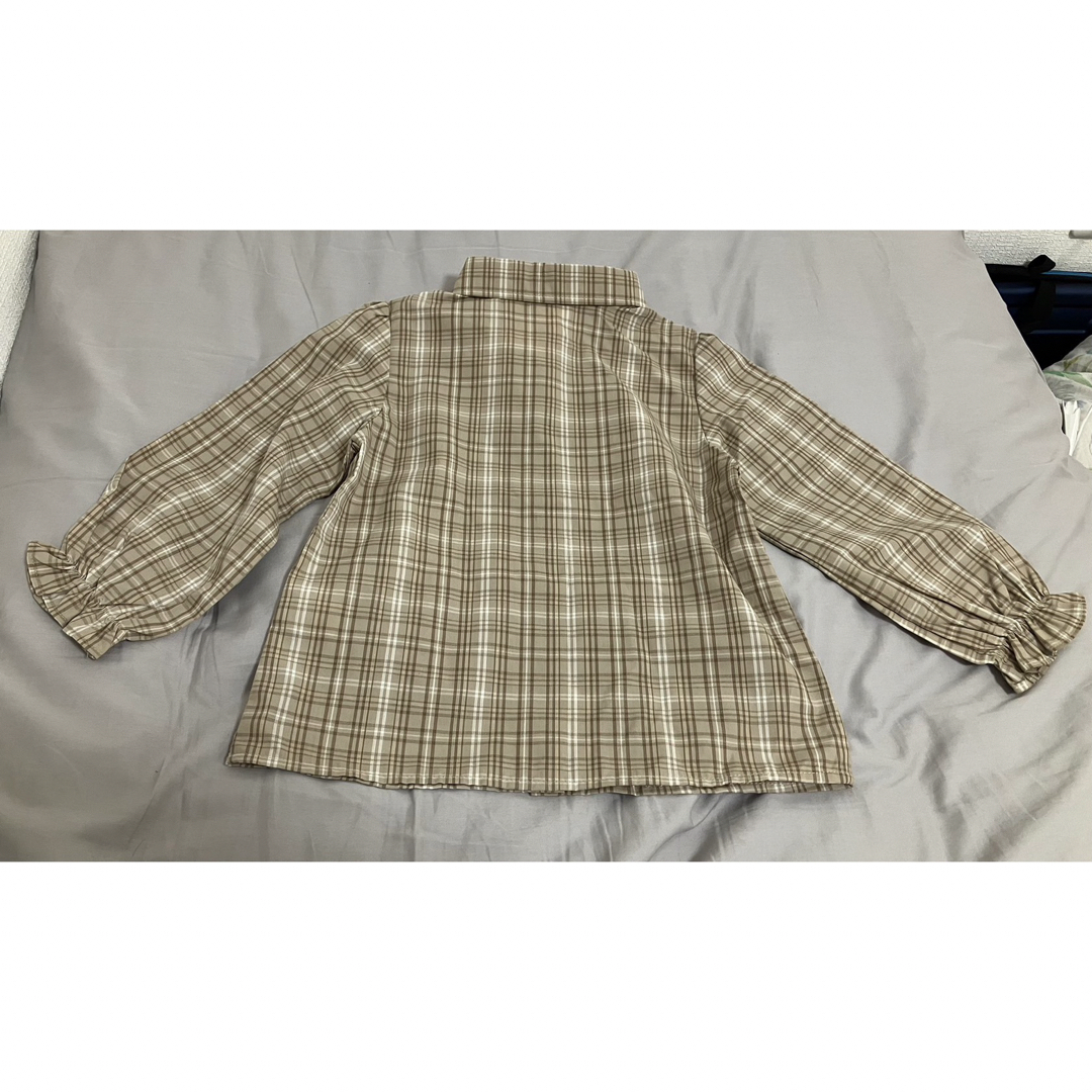 子供服  サイズ120  新品 キッズ/ベビー/マタニティのキッズ服女の子用(90cm~)(Tシャツ/カットソー)の商品写真