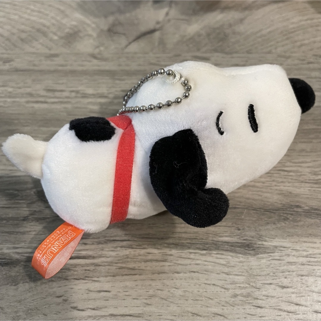 SNOOPY(スヌーピー)のスヌーピー　ぬいぐるみ　キーホルダー　4体セット エンタメ/ホビーのおもちゃ/ぬいぐるみ(ぬいぐるみ)の商品写真