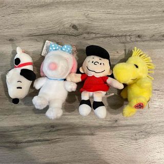 スヌーピー(SNOOPY)のスヌーピー　ぬいぐるみ　キーホルダー　4体セット(ぬいぐるみ)