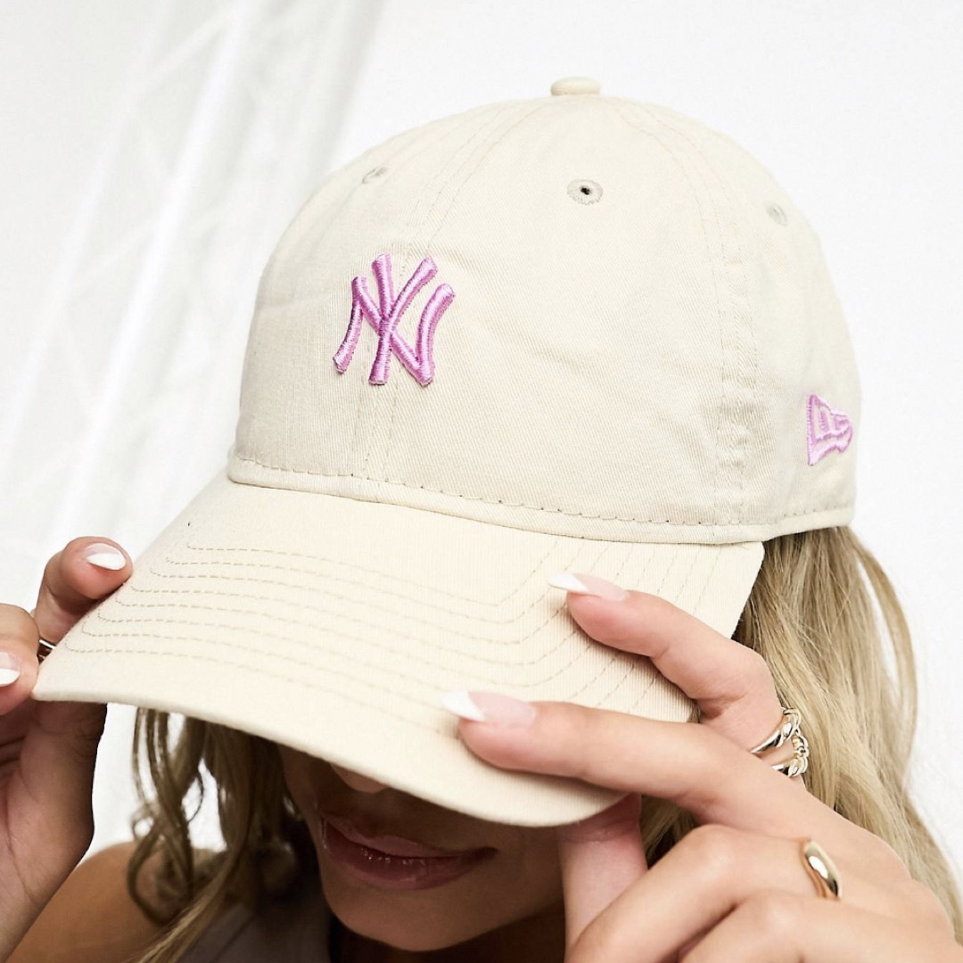 NEW ERA(ニューエラー)のNew era 9Twenty ヤンキースキャップ  メンズの帽子(キャップ)の商品写真