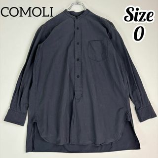 コモリ(COMOLI)の【美品 訳アリ】COMOLI バンドカラーシャツ グレー M01-02002(Tシャツ/カットソー(七分/長袖))