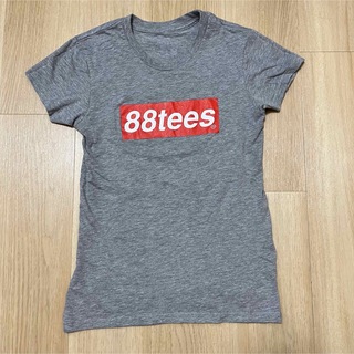 エイティーエイティーズ(88TEES)の88tees  Tシャツ　グレー(Tシャツ(半袖/袖なし))