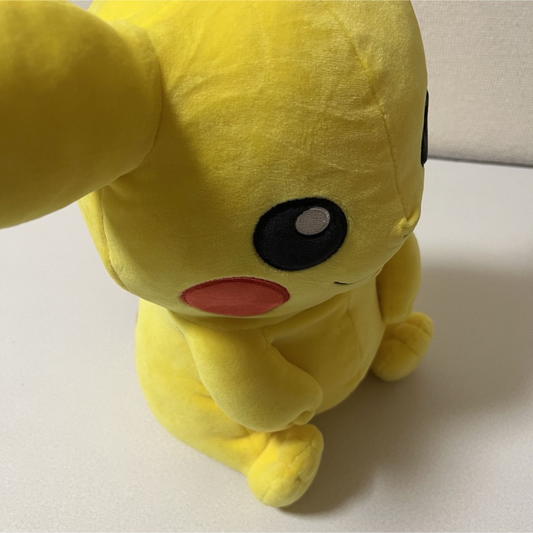 ポケモン　等身大　ピカチュウ　ぬいぐるみ エンタメ/ホビーのおもちゃ/ぬいぐるみ(ぬいぐるみ)の商品写真