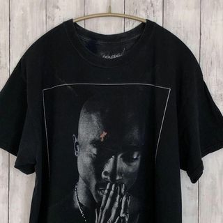 ミュージックティー(MUSIC TEE)のツーパック　ヒップホップ　ラップ　レゲエ　バンドＴシャツ　黒ブラック　メンズ古着(Tシャツ/カットソー(半袖/袖なし))