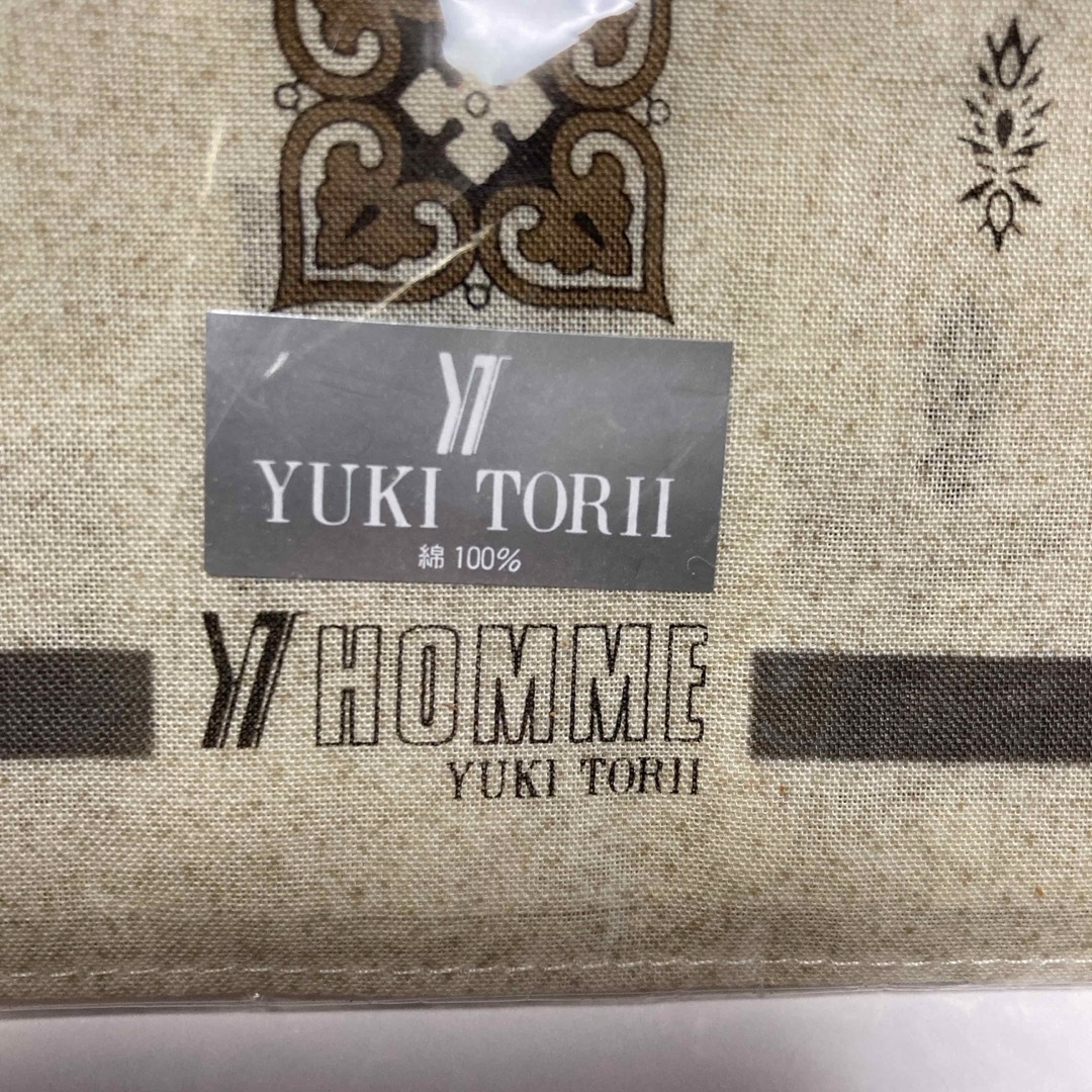 YUKI TORII INTERNATIONAL(ユキトリイインターナショナル)の9) YUKI TORII INTERNATIONAL  ハンカチ 未使用 レディースのファッション小物(ハンカチ)の商品写真