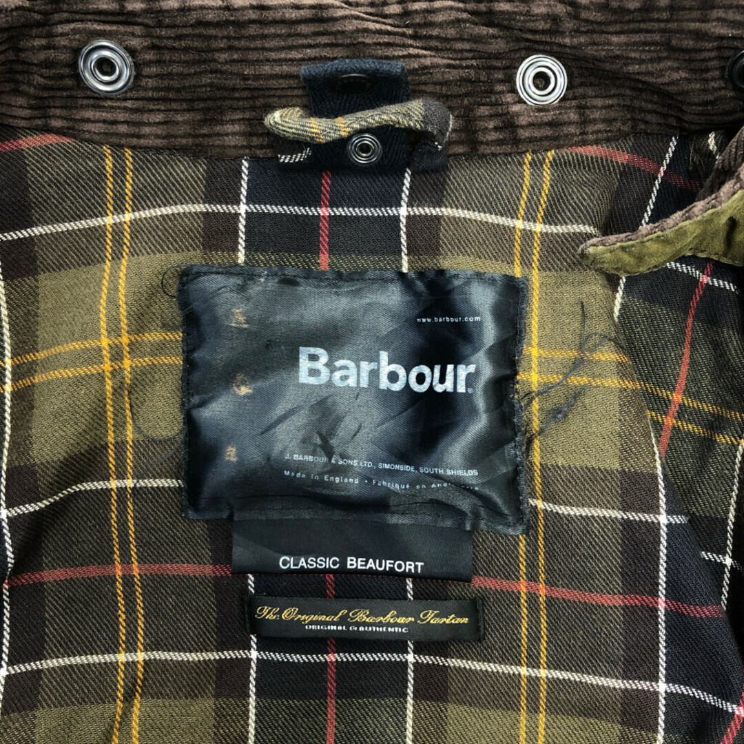 Barbour(バーブァー)のイギリス製 Barbour バブアー BEAUFORT ビューフォート オイルドジャケット ラグラン カーキ (メンズ C48) 中古 古着 Q3851 メンズのジャケット/アウター(その他)の商品写真