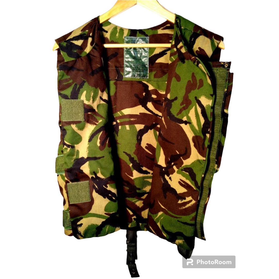 MILITARY(ミリタリー)のBritish Army Tactical Vest   タクティカルベスト メンズのジャケット/アウター(ミリタリージャケット)の商品写真