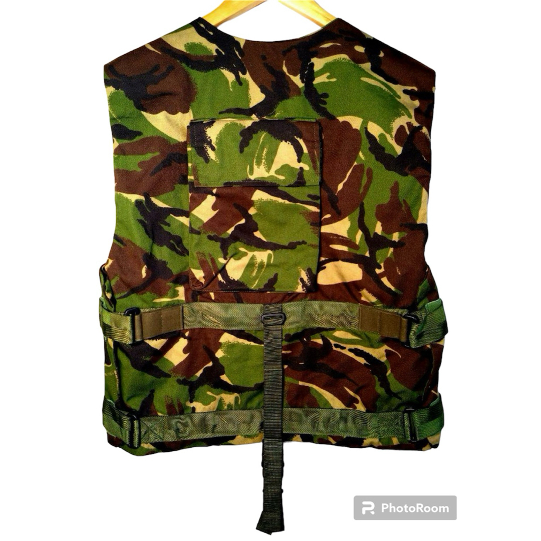 MILITARY(ミリタリー)のBritish Army Tactical Vest   タクティカルベスト メンズのジャケット/アウター(ミリタリージャケット)の商品写真