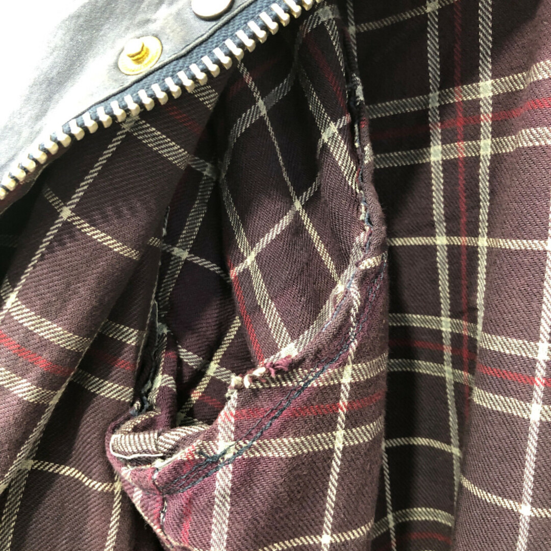 Barbour(バーブァー)の90年代 イングランド製 Barbour バブアー BEAUFORT ビューフォート オイルドジャケット ネイビー (メンズ C44) 中古 古着 Q3853 メンズのジャケット/アウター(その他)の商品写真