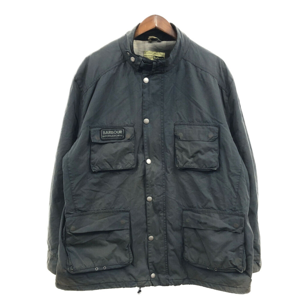 Barbour(バーブァー)のイングランド製 Barbour バブアー TROPHY トロフィー オイルドジャケット グレー (メンズ 4XL) 中古 古着 Q3875 メンズのジャケット/アウター(その他)の商品写真