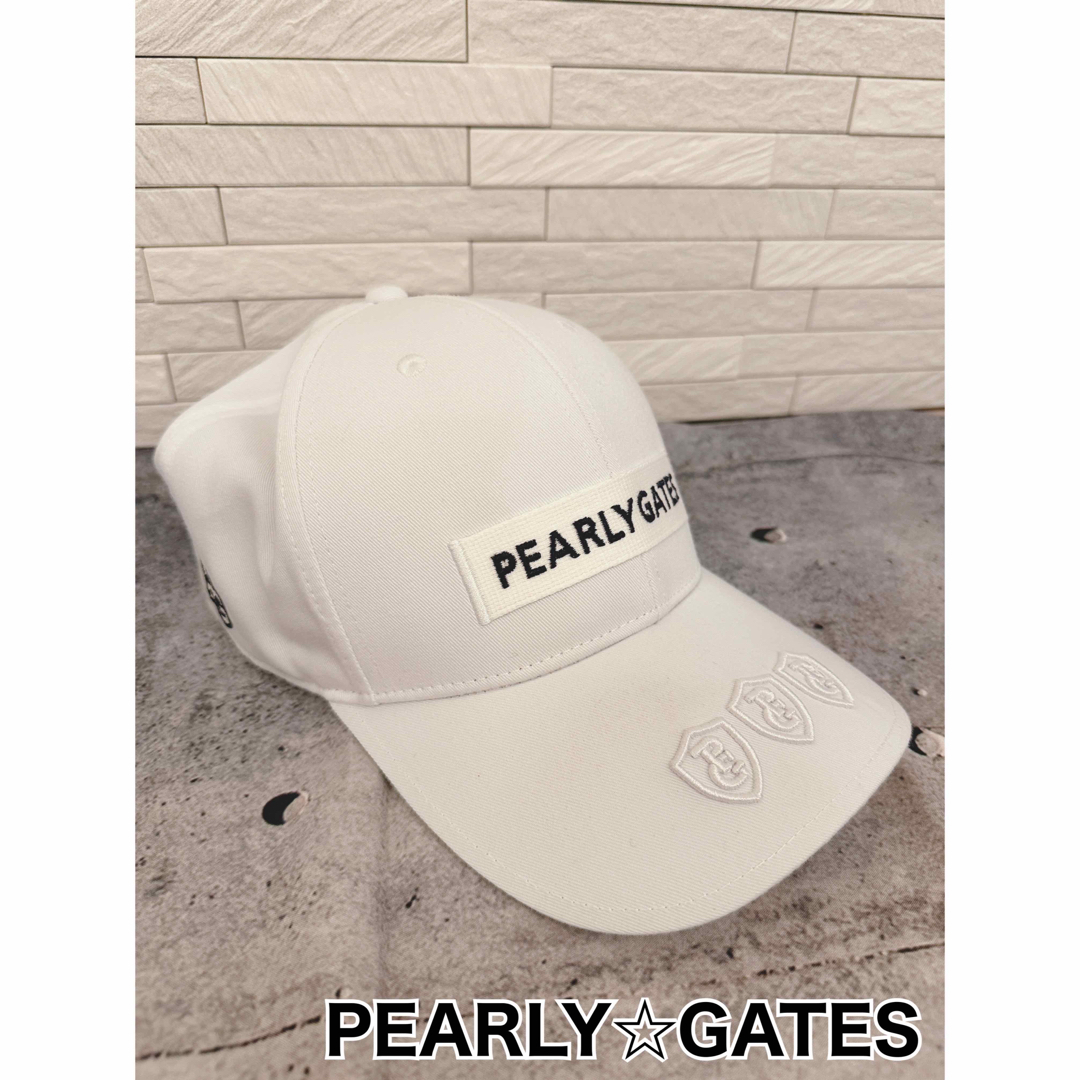 PEARLY GATES(パーリーゲイツ)のパーリーゲイツ　キャップ　帽子　ゴルフ　白　ホワイト スポーツ/アウトドアのゴルフ(ウエア)の商品写真