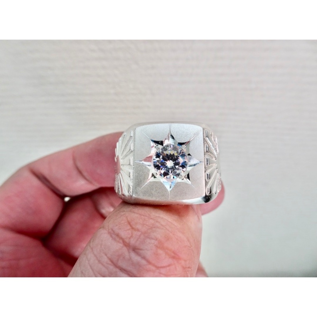 174950円 仁尾彫金『一つ星ジルコニア、プラチナ太陽の印台 174950円 仁尾彫金『一つ星ジルコニア、プラチナ太陽の印台