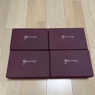 ヨガワークス(Yoga works)の新品 未使用 ヨガ ヨガブロック ヨガワークス プロップス パープル 紫(ヨガ)