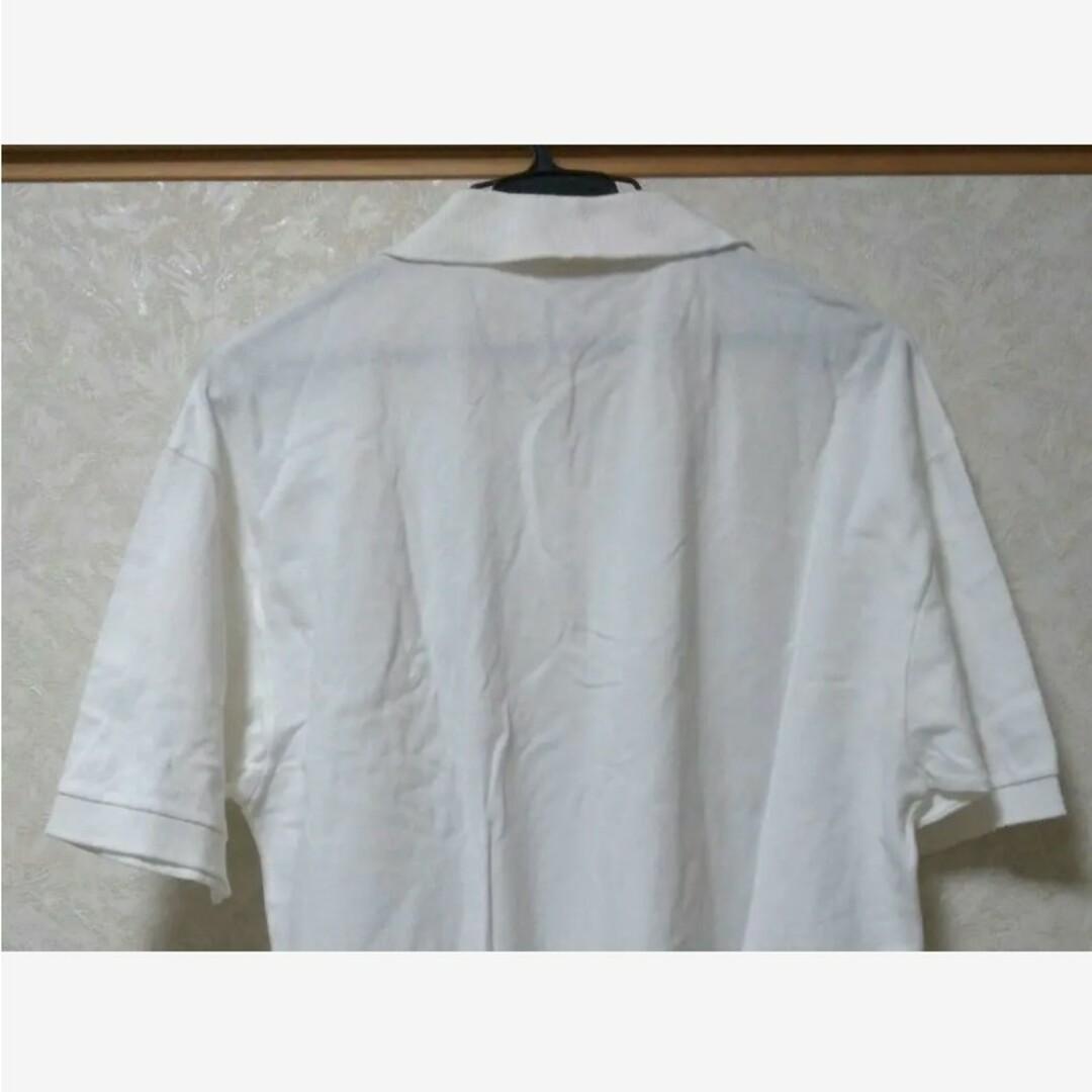 Trussardi(トラサルディ)のトラサルディ　L　LL　ポロシャツ　白　ビジネスクールビズワイシャツ　古着　匿名 メンズのトップス(ポロシャツ)の商品写真