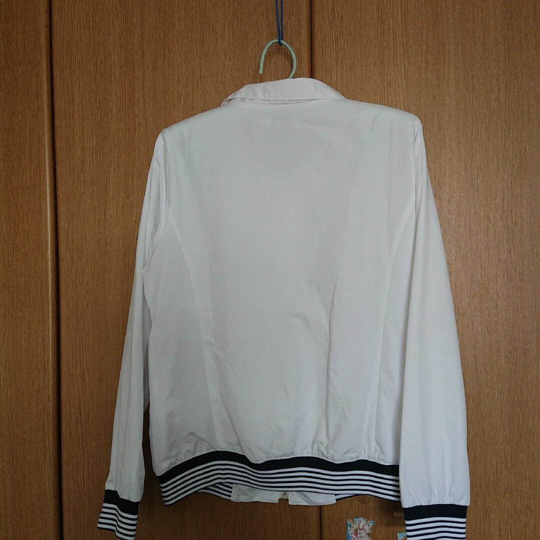 FILA(フィラ)のFILA　フィラ　薄手ジャケット　ジャンパー　ウエア　白 レディースのジャケット/アウター(ナイロンジャケット)の商品写真