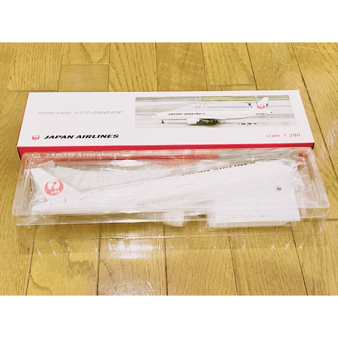新品】モデルプレーン 日本航空 JAL 777-200ER 新品】モデルプレーン 日本航空 JAL 777-200ER