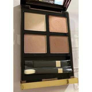 トムフォードビューティ(TOM FORD BEAUTY)のトムフォード  アイカラークォード　31  スー ル サーブル(アイシャドウ)